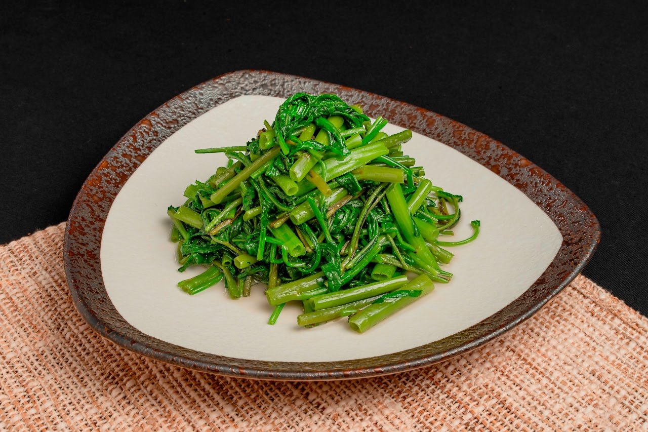 鹵億鮮 Luyixian by null