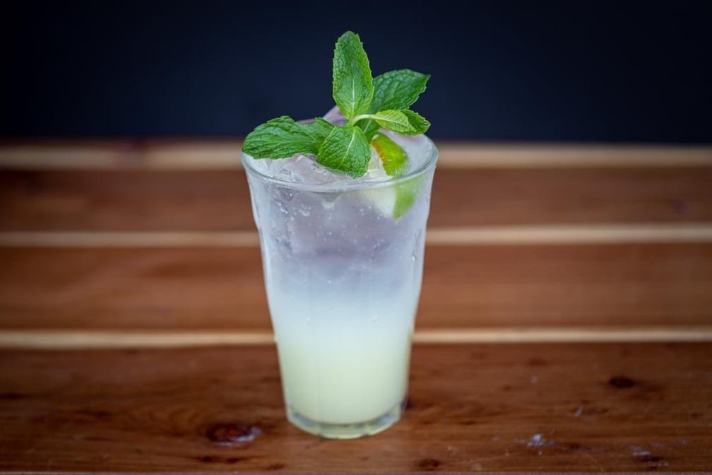 Gingergrass Silverlake by null