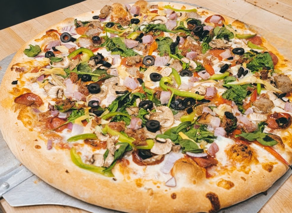 Edith's Pizza by null
