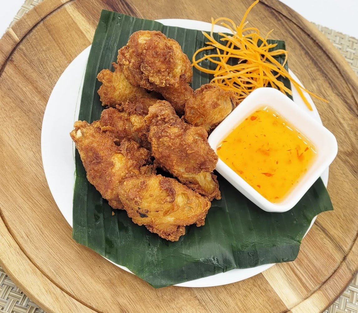 Song Phang Kong by null