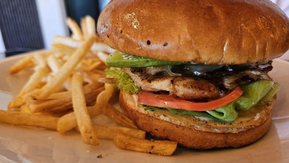 URBAN Eat.Drink by null