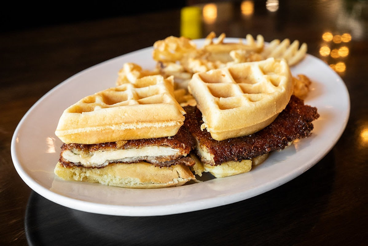 Zoli's Pizza by null