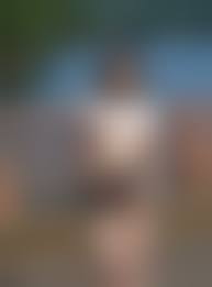 素人　無修正　野外露出|真夏におっぱい丸出しで気持ち良さそうに野外露出を楽しんでる大胆お姉さん - おっぱいの楽園♪