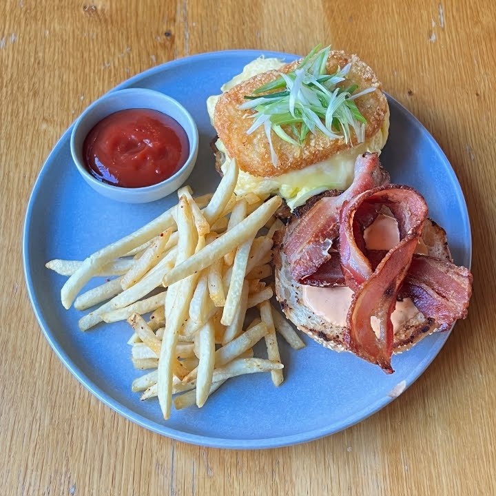 Hole In The Wall - Murray Hill by null