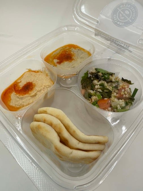 The Coffee Bean & Tea Leaf Pearl City by null