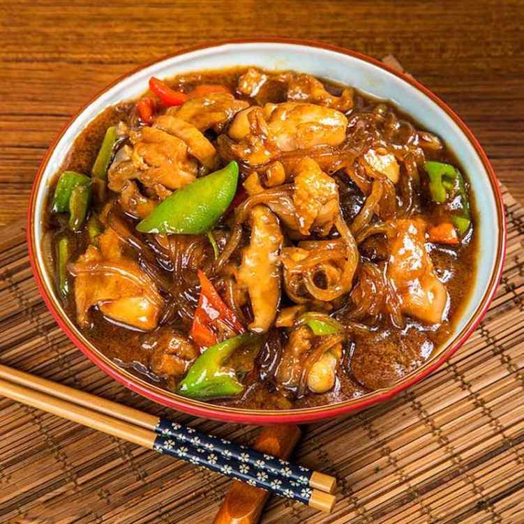 Golden Garden 金山饭店 by null