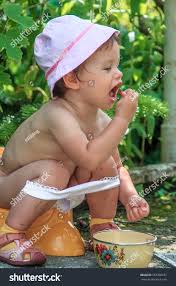 child pee girl outside|Girl peeing in the road Stock Photo - Alamy