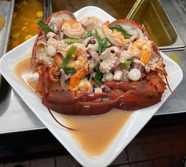 Calle 191 Pescaderia by null