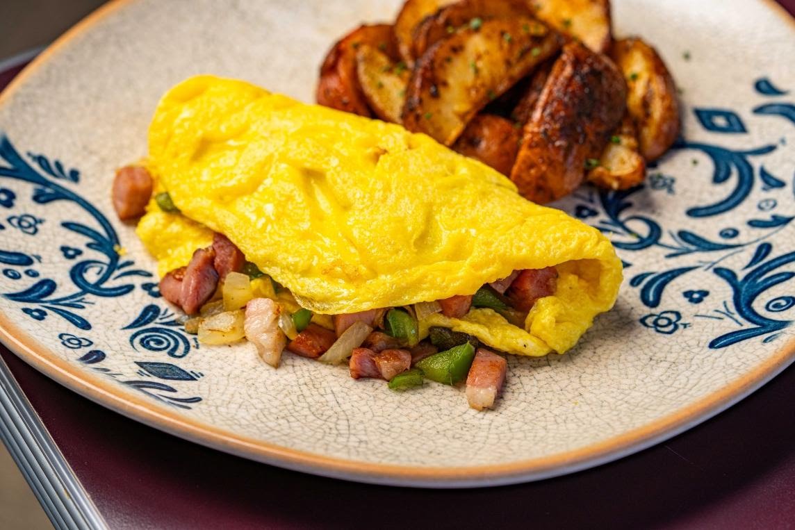 Royal Restaurant by null