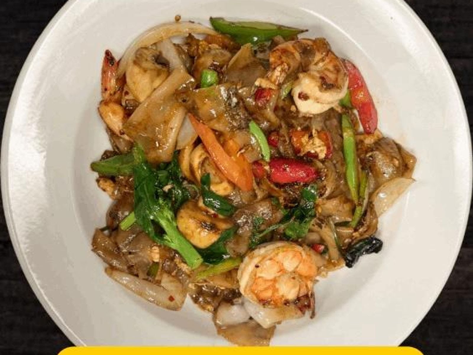 Makin Thai & Sushi by null