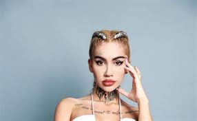 Miley cyrus looks gorgeous in nude selfies see photos jpg x Miley cirus