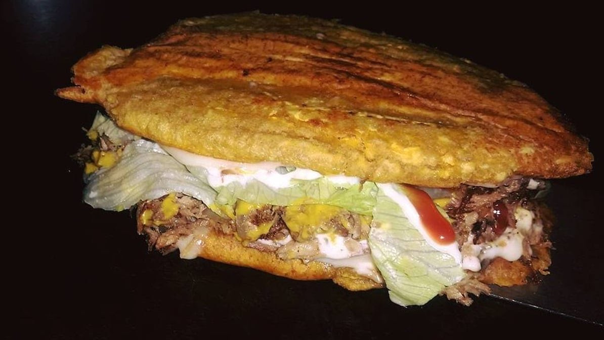 Rey Del Pollo by null