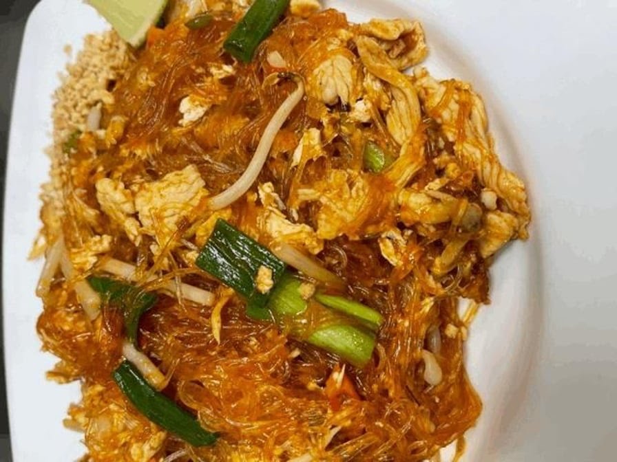 Thai Diner by null