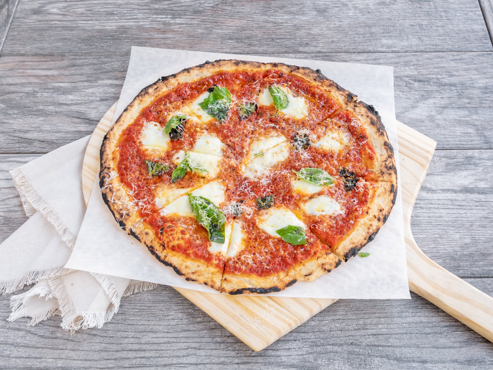 Munchie's Pizza Club by null