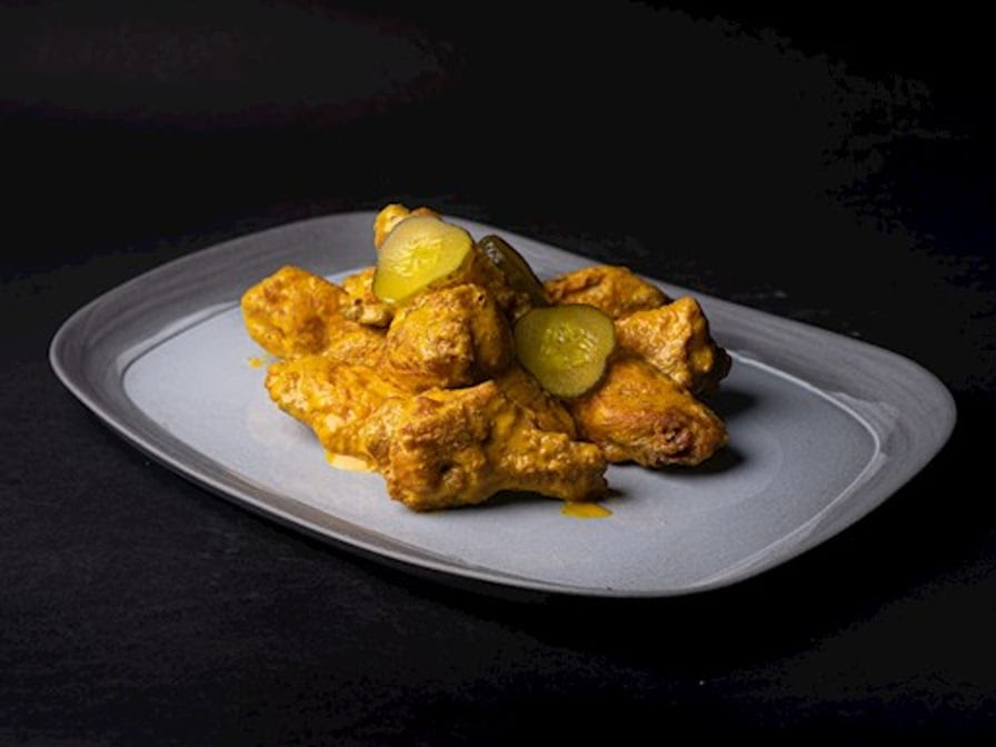 Restaurant Birdhouse Wingerie & Bar Dollard-des-Ormeaux by null