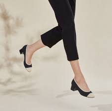 y158 tiny nude open|Miesicomic 咩咩