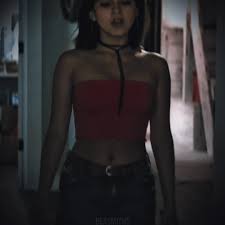 Girl lost a hollywood story movie review jpg x Isabela moner