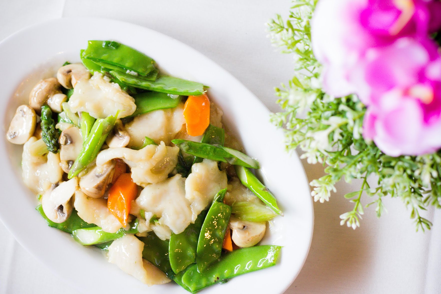 Mandarin House by null