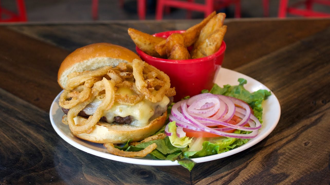 Chompie's Restaurant, Deli, and Bakery by null