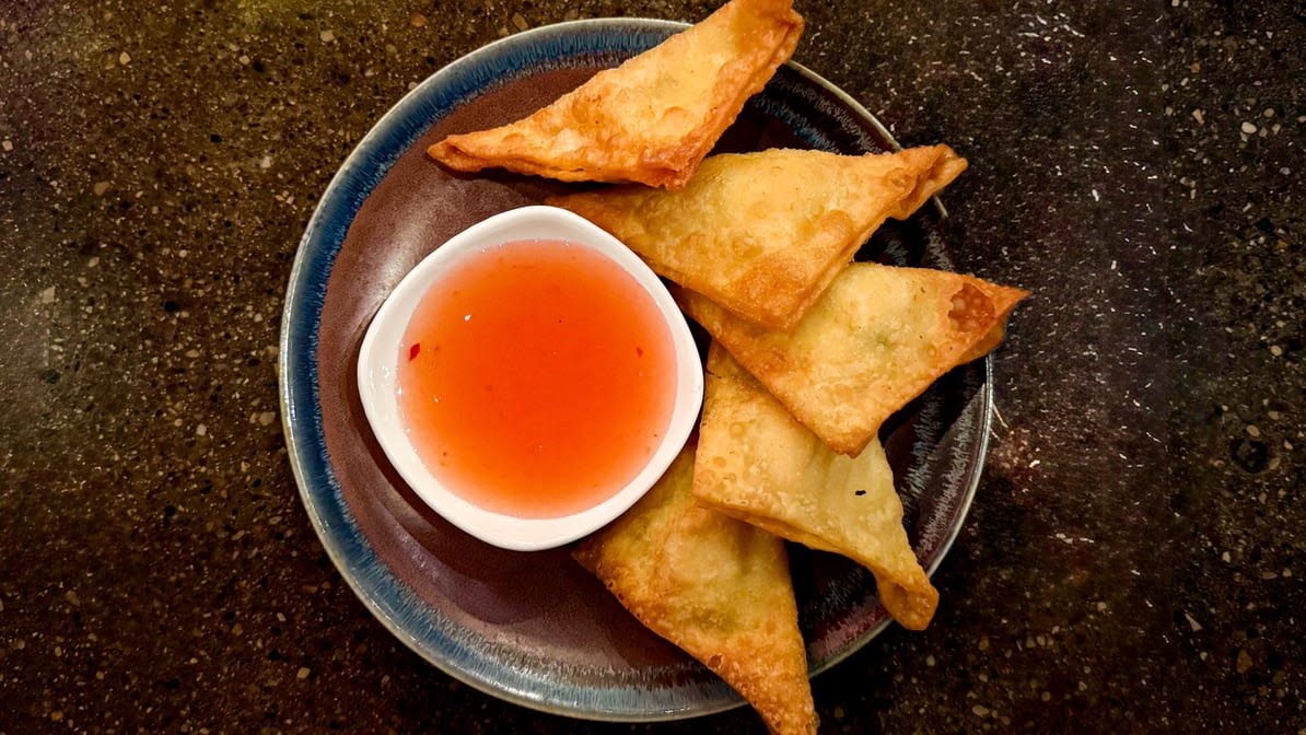 Khom Fai Thai Dining Experience by null