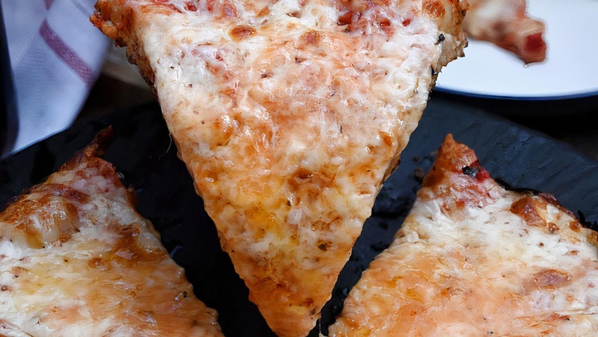 Hot Box Pizza & Roast Beef by null