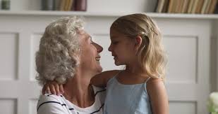 Lesbian granny|So My Grandma's a Lesbian (Salir del ropero) - Old Ain't Dead