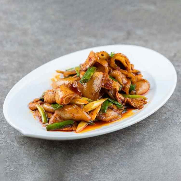 Fan Szechuan Restaurant & Bar 大宅门餐厅酒吧 by null