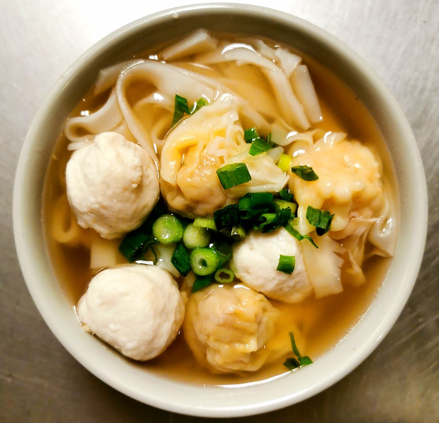 Mike's Noodle House by null