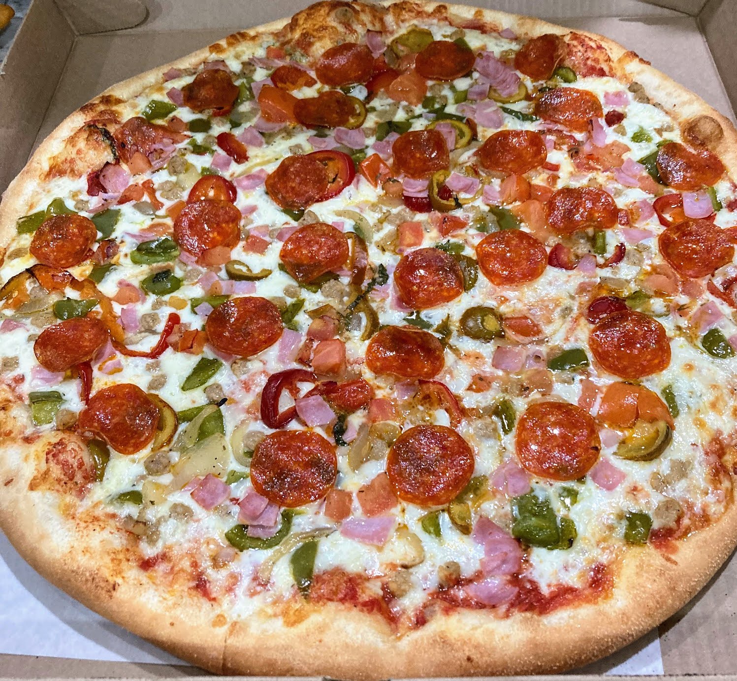 Pizza Mixta by null