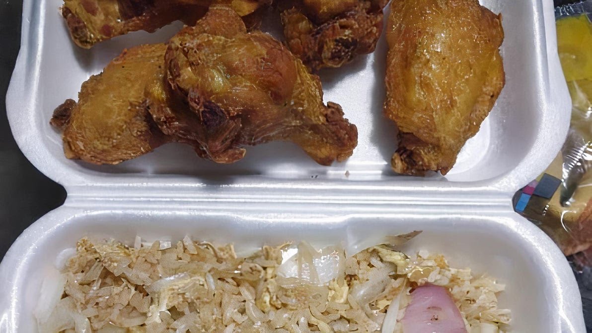 Ho Ho Cherry House by null