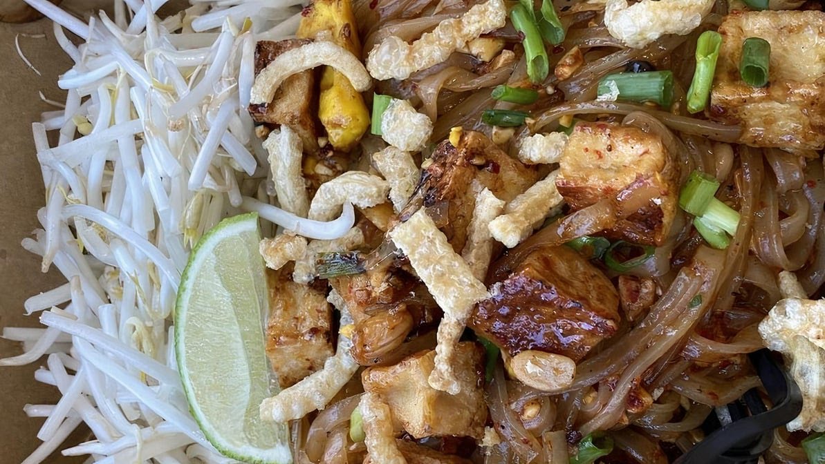 The Pad Thai Stand by null