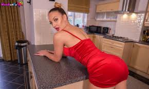 Blonde housewife hot milf porn video jpg x Housewife milf