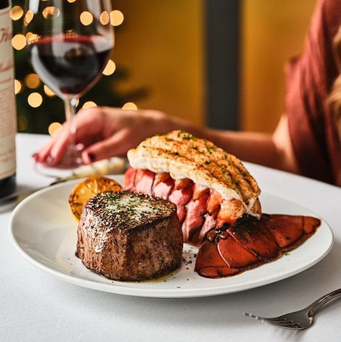 Fleming’s Prime Steakhouse & Wine Bar by null