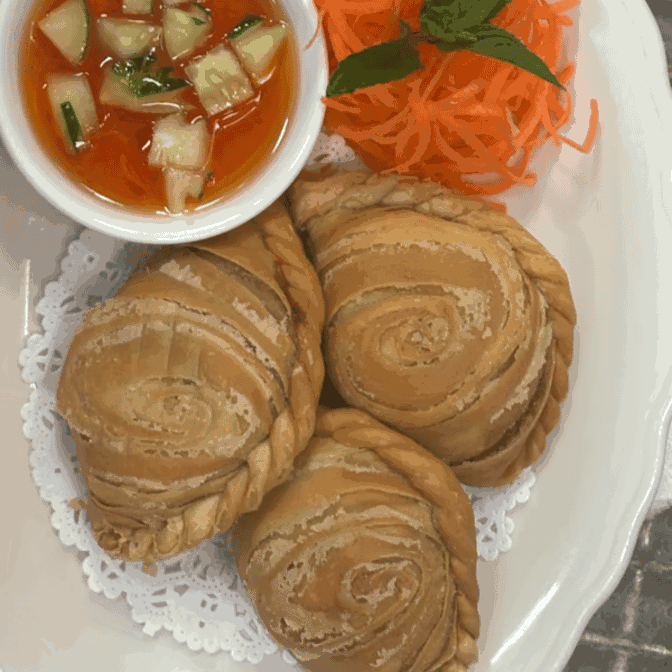 Khao Hom Thai & Sushi by null