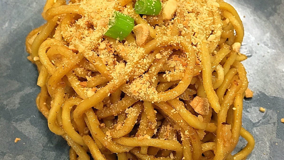 Little Green Cyclo by null