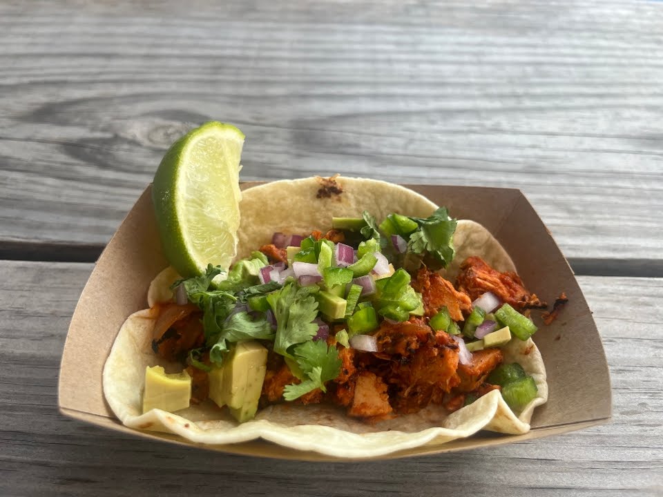 Lustre Pearl East by null