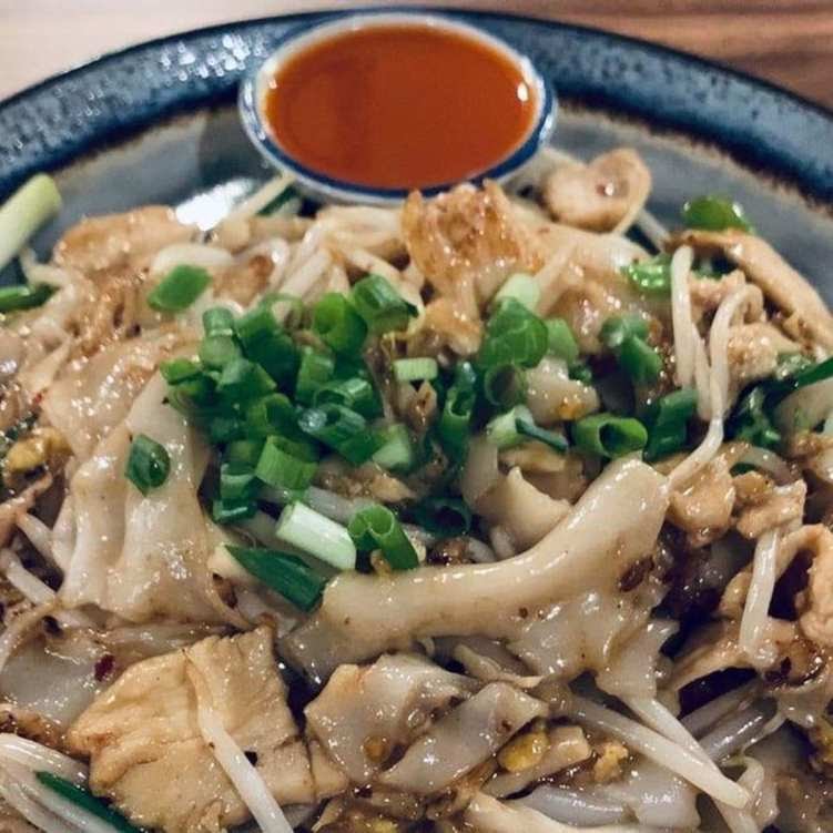 Sisi Kay Thai Eatery and Bar by null