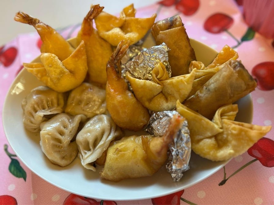 Chen's Dynasty II by null