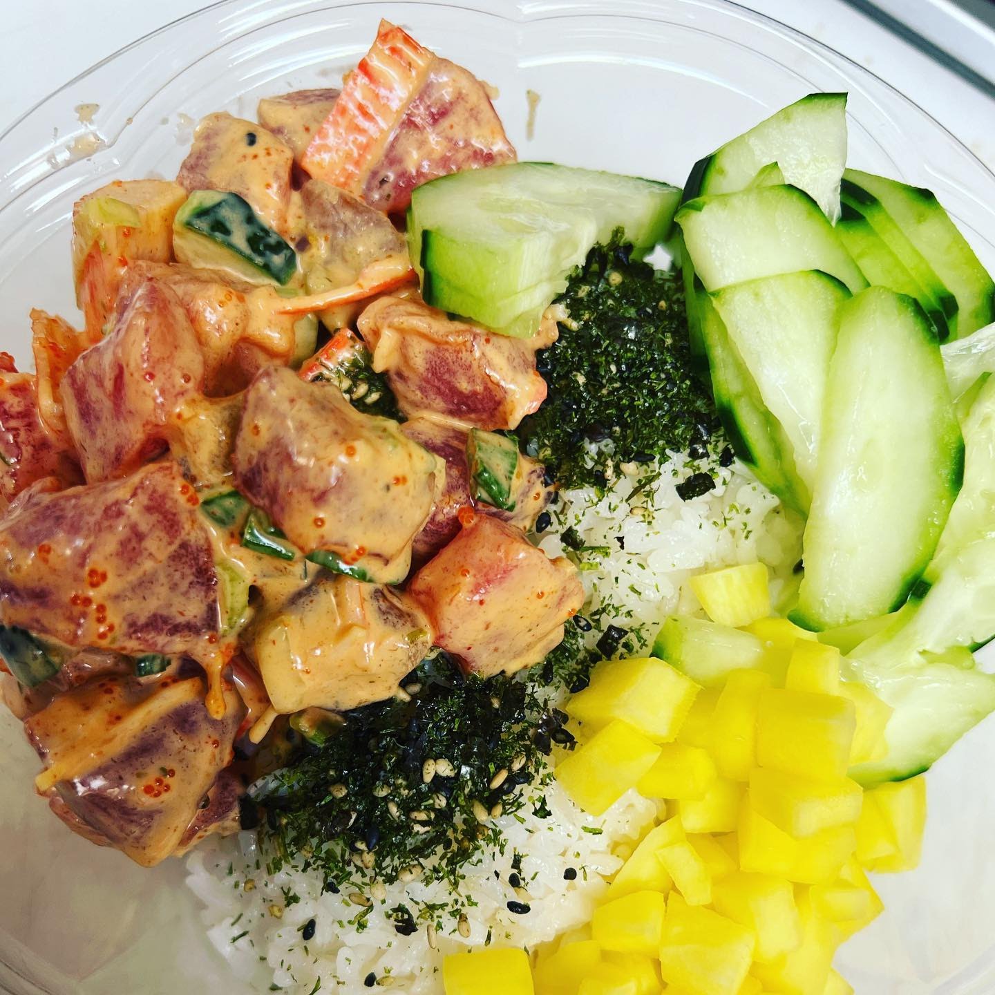 Poke & More Lomita by null