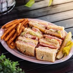 Biscuits Cafe by null