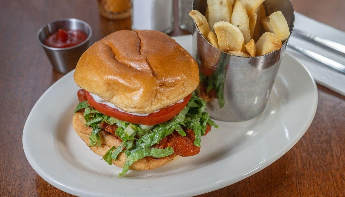 Ernie O'Malley's by null