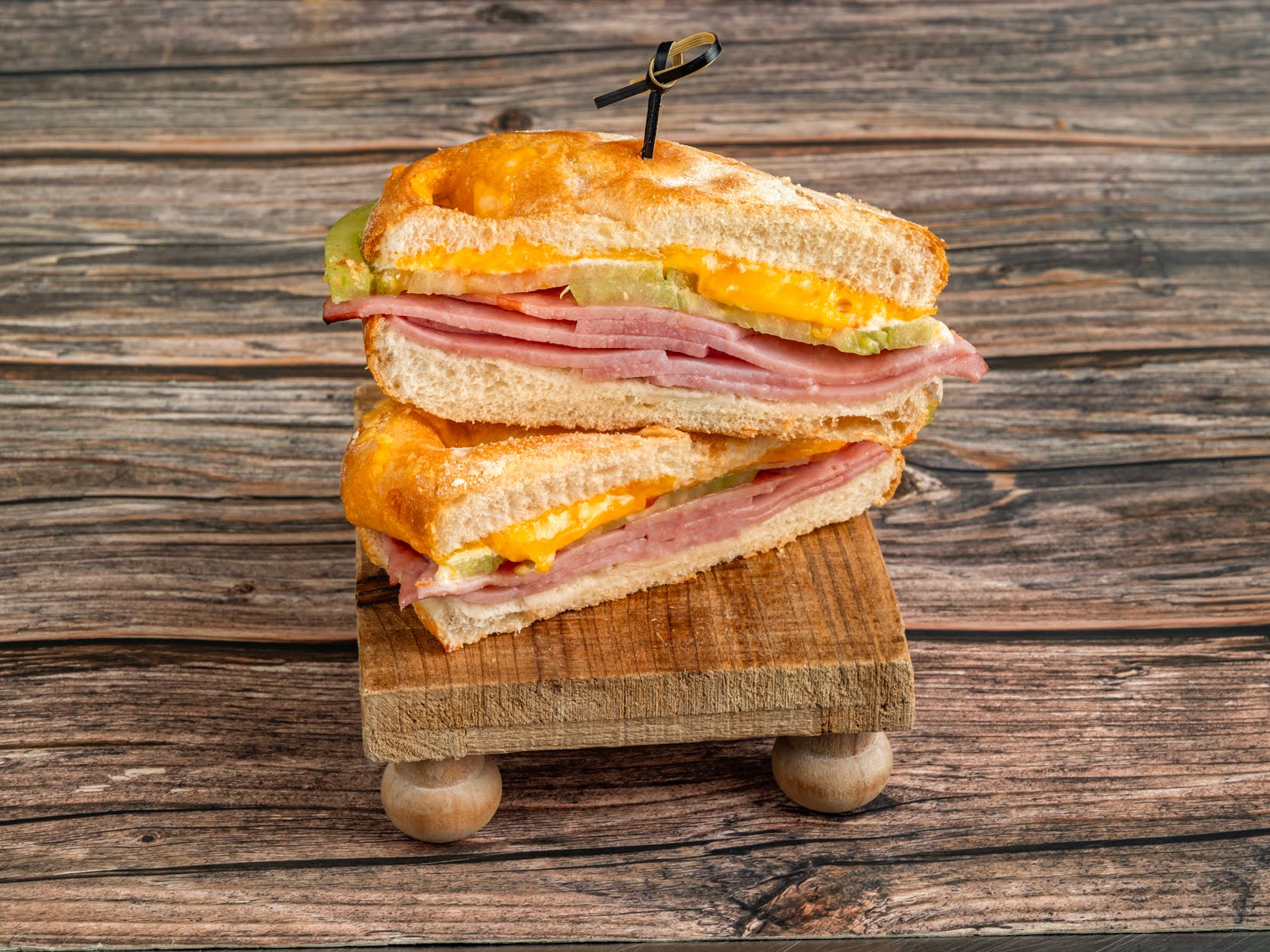 Bite Sandwich by null