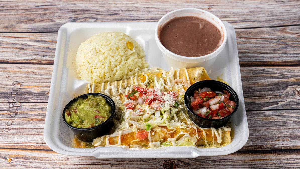 El Guanaco Taqueria Y Antojitos by null