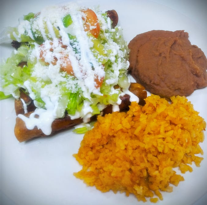 3 Aguilas Taqueria - Annapurna by null