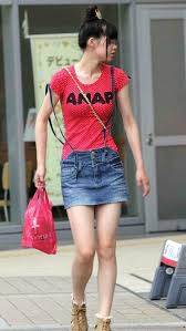 街撮 ミニ|まちどり|自然な女性の姿をきり撮る | #街撮り #美脚 #美尻 #ミニスカート #パンスト #ハイヒール #ロングヘアー #スナップ撮影 |  Instagram