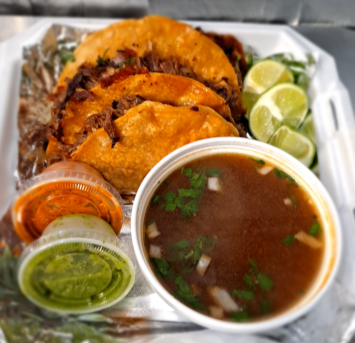 El Consome De Morelos by null