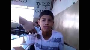 Novinho assistindo pornô e gozando na punheta completo no red jpg x Novinho na punheta