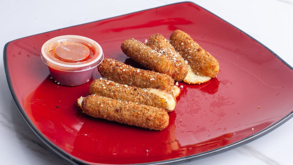 Eddies Calzones by null