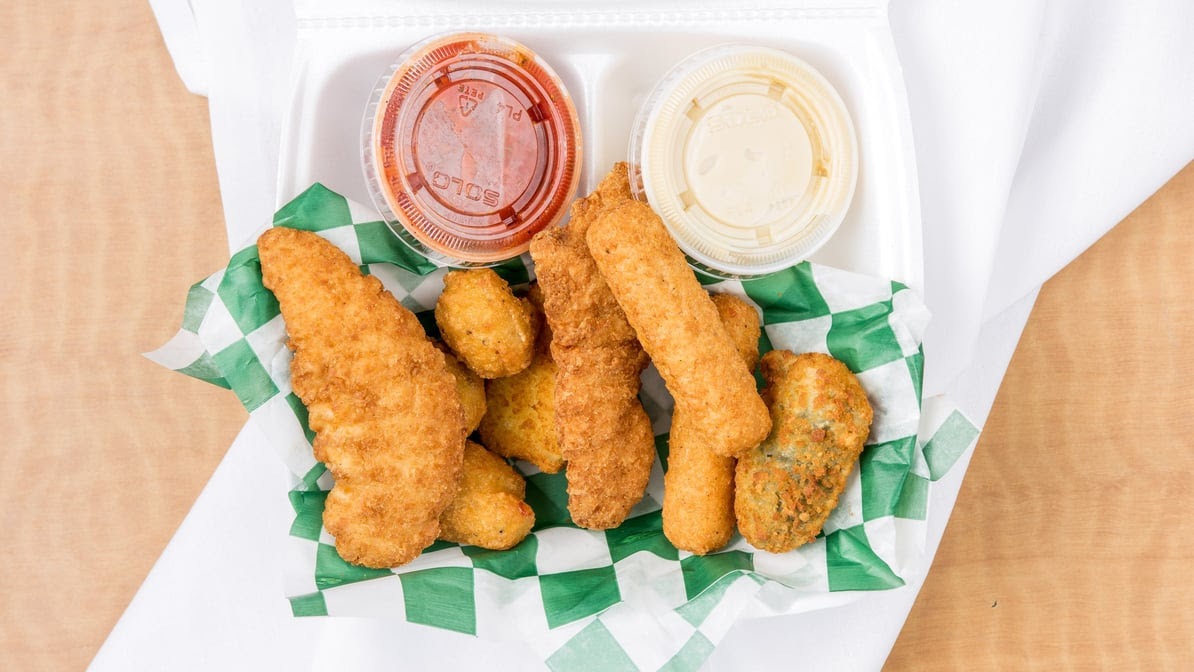 Lazaro's Pizzeria and Grill by null