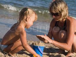 imgrcu ru topless  beach  little girl|Little Girl On Beach Super Slow」の動画素材（ロイヤリティフリー）3339359 | Shutterstock